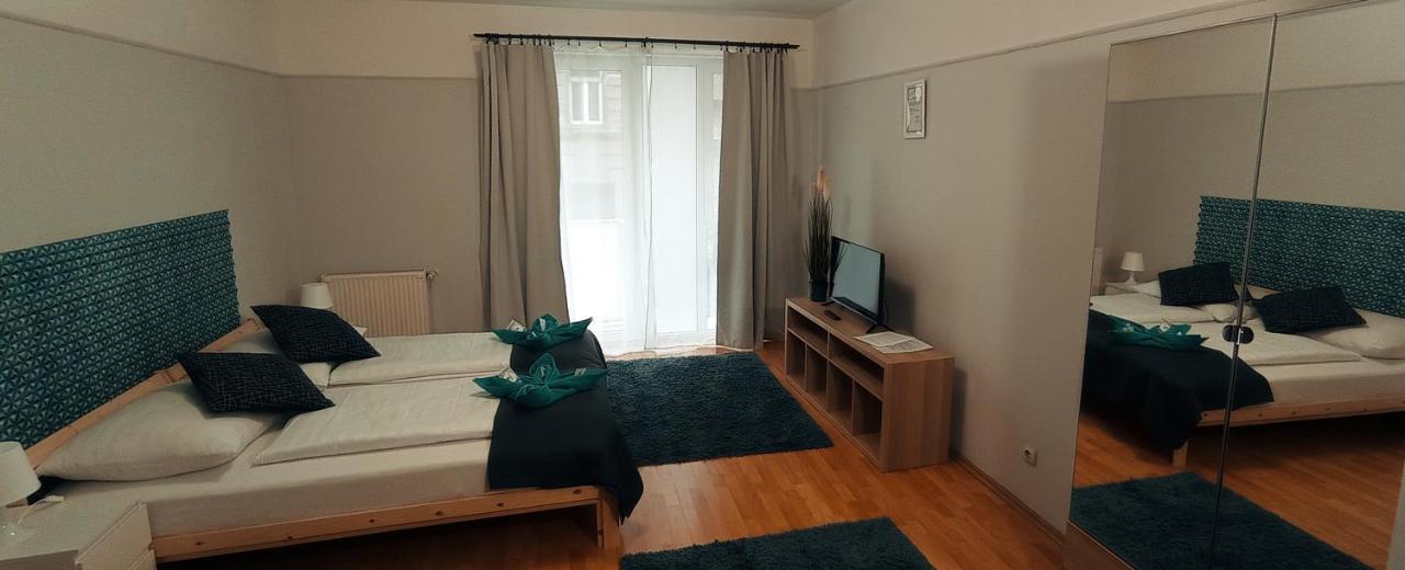 Akacfa Holiday Apartments Budapeszt Zewnętrze zdjęcie